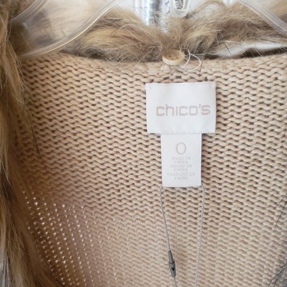 Chico's Sweater with Removable Faux Fur Collar Size 0 - Picture 2 of 9